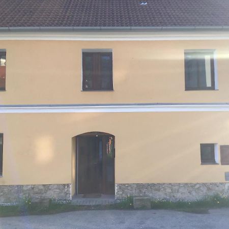 U Zivlu Bed & Breakfast Brlohy Exterior foto